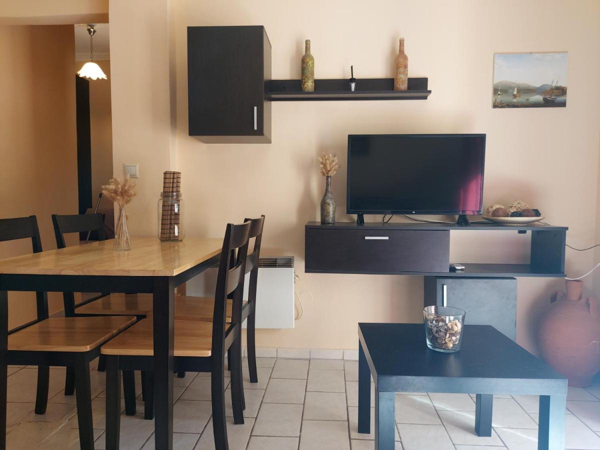 Apartment Menecrates Corfu Town *